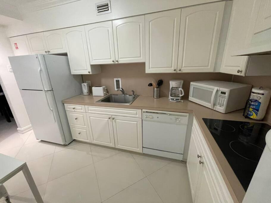 Sian 3g Appartement Hollywood